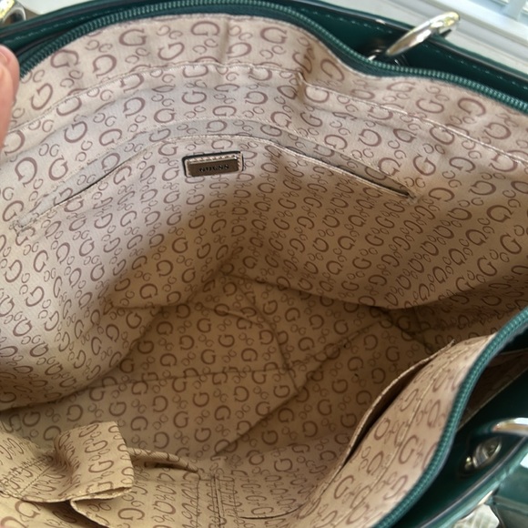 Guess Forest Green -  Quilted Purse Handbag - Picture 4 of 7